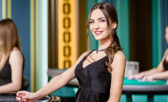 Bàn Baccarat trực tuyến với người chia bài thật tại daga88 đá gà 88
